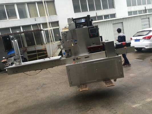 Multi Function Chocolate Wrapping Machine PLC Control Photoelectric Detection