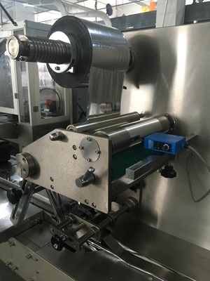 Mature Technology Packaging Machine For Food , Horizontal Flow Wrap Packing Machine