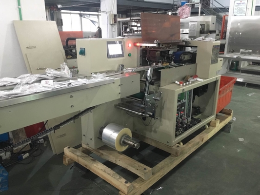 Good Sealing Performance Pastry Packaging Machine , High Speed Cake Wrapping Machine
