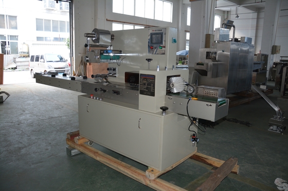 Reliable Thermoforming Vacuum Packaging Machine For Fruits / Vegetables