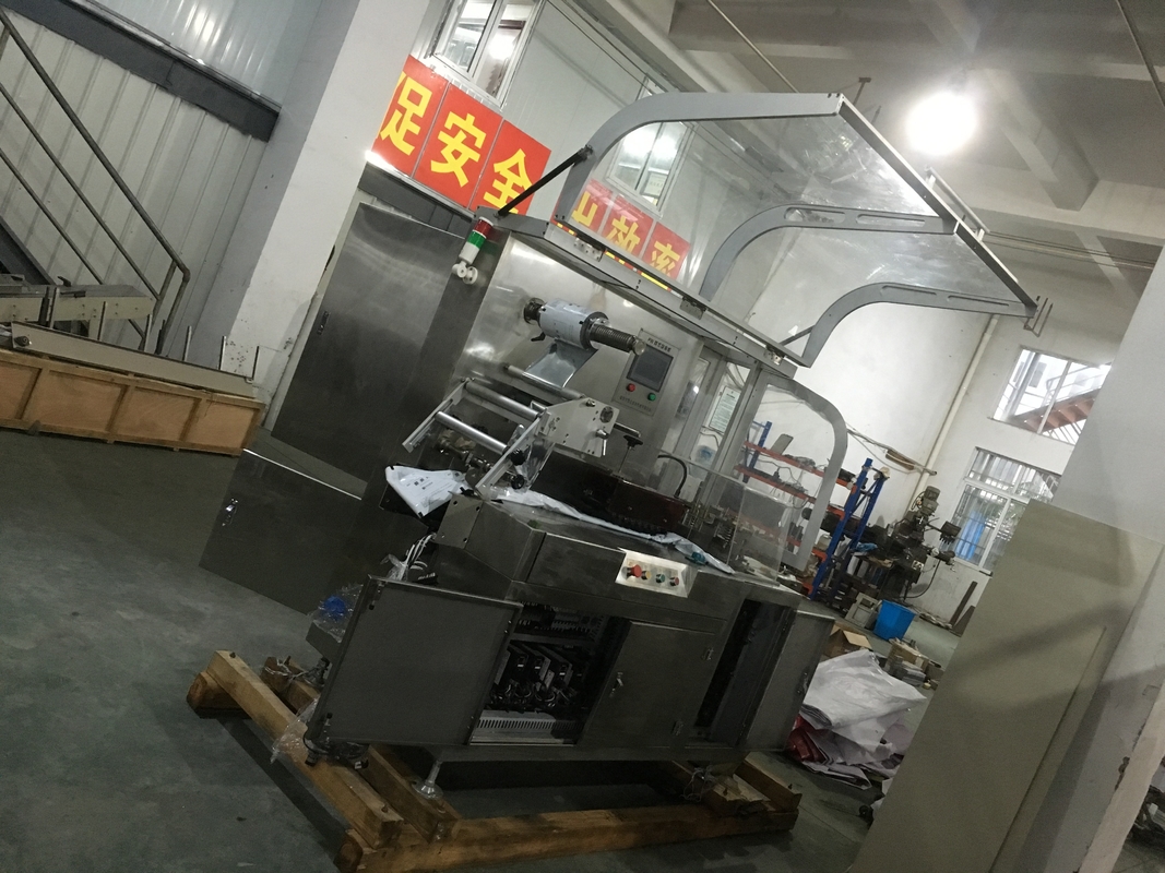 Medical Consumables Pharmaceutical Packaging Machines 100-150 Bags / Min Packing